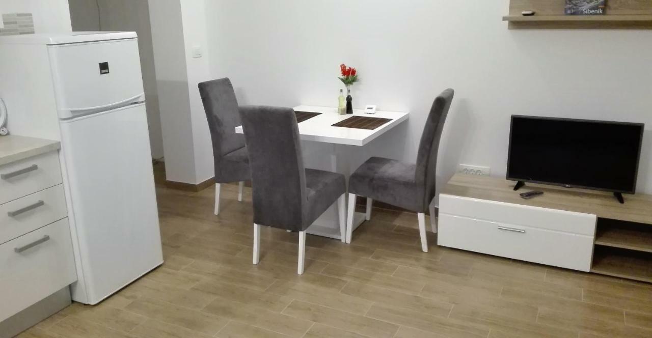 Sibenska Oaza Apartment Sibenik Ngoại thất bức ảnh